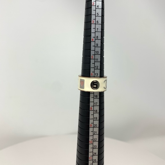 Chanel Vintage 05A CC #5 Ring - Picture 9 of 11